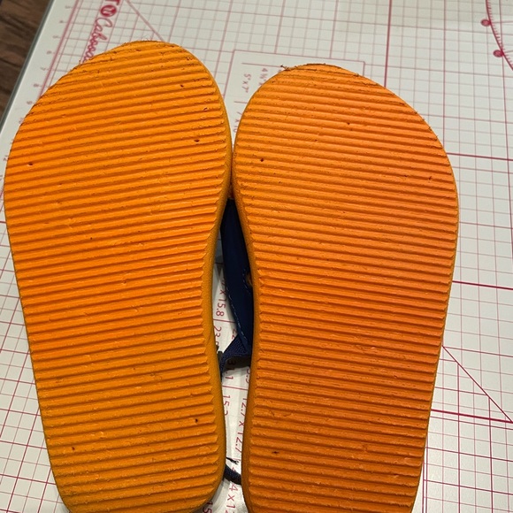 “HOST PICK” ⭐️Disney Store Toddler Sandals - Picture 5 of 5